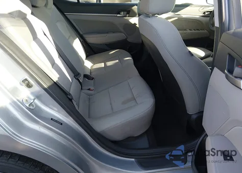 2017 Hyundai Elantra Se z USA, uszkodzony, nr VIN 5NPD84LF1HH035209